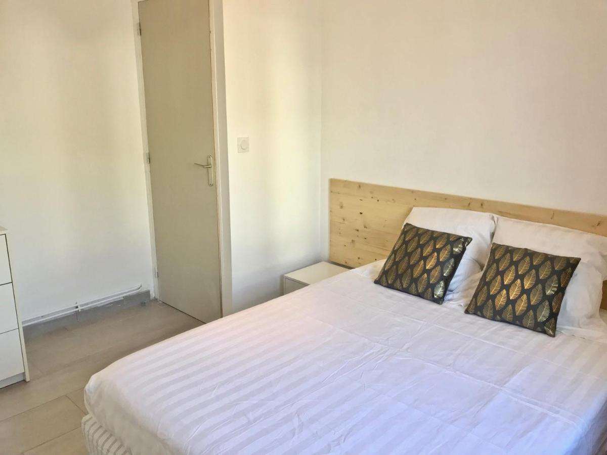 Blue Summer Vibes Appartment For 4P, Ac, Parking, Beachfront, Spa Access -5 ลาซิโอตาต์ ภายนอก รูปภาพ